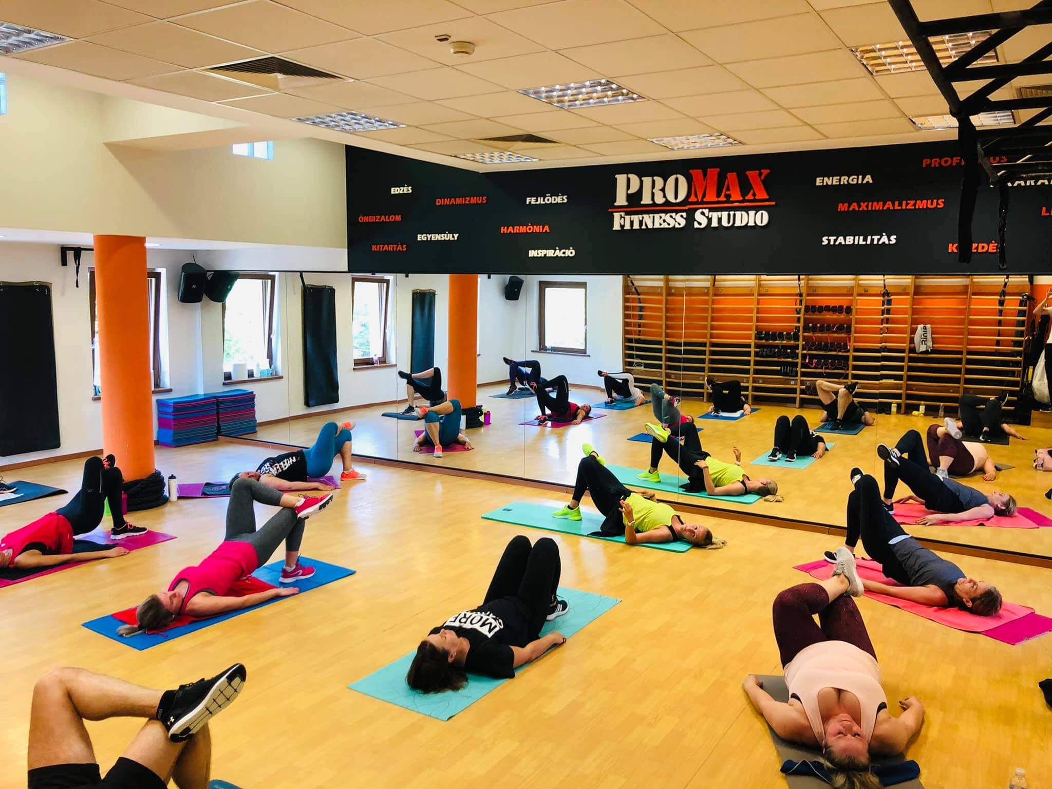 Súlyzós alakformáló-alakformáló